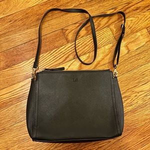 Lo & Sons Black Leather Crossbody